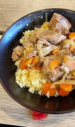 Le restaurant - LE SAINT PLEBON - restaurant VERNEUIL-SUR-VIENNE